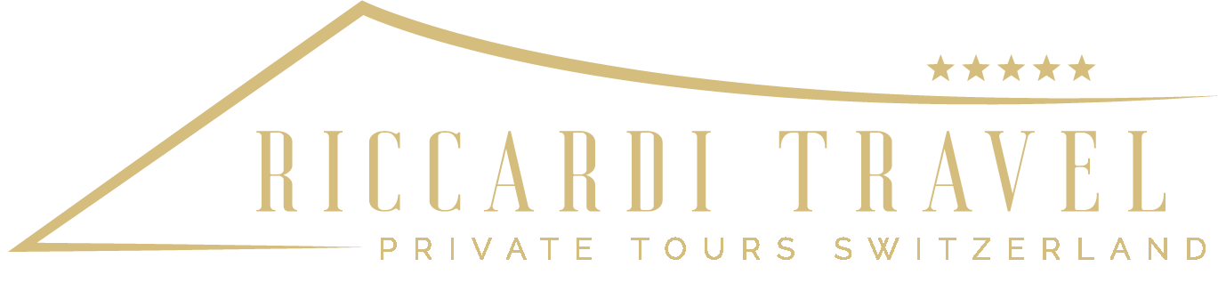 Riccardi Travel logo.